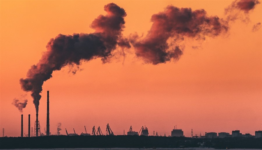 Bericht Industrie stootte 11 procent minder broeikasgassen uit in 2022 bekijken